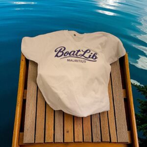 BOATLIB White T-shirt: More than a garment, a lifestyle